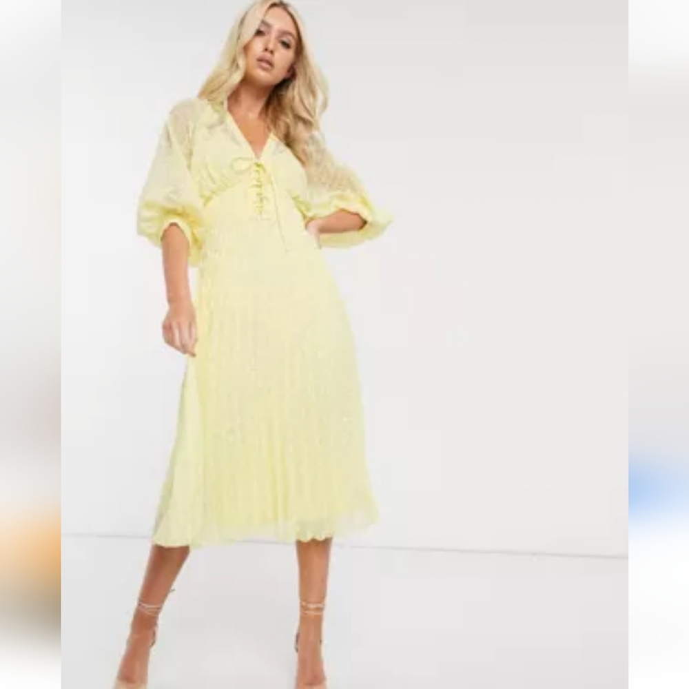 Asos Pleated Dobby Midi Dress with Lace Up Front in Yellow. Size 4